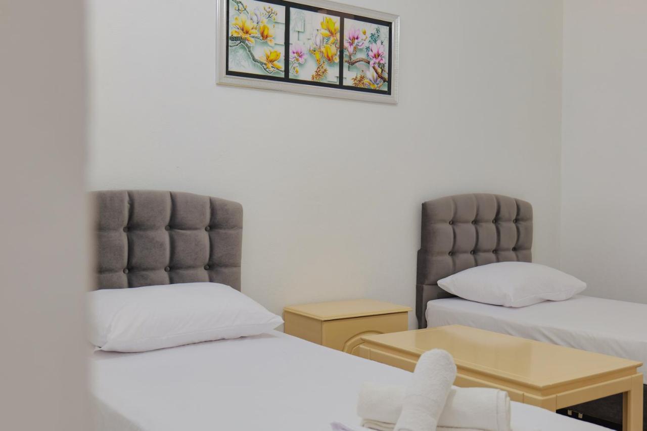 Hotel Casamia Sarandë エクステリア 写真