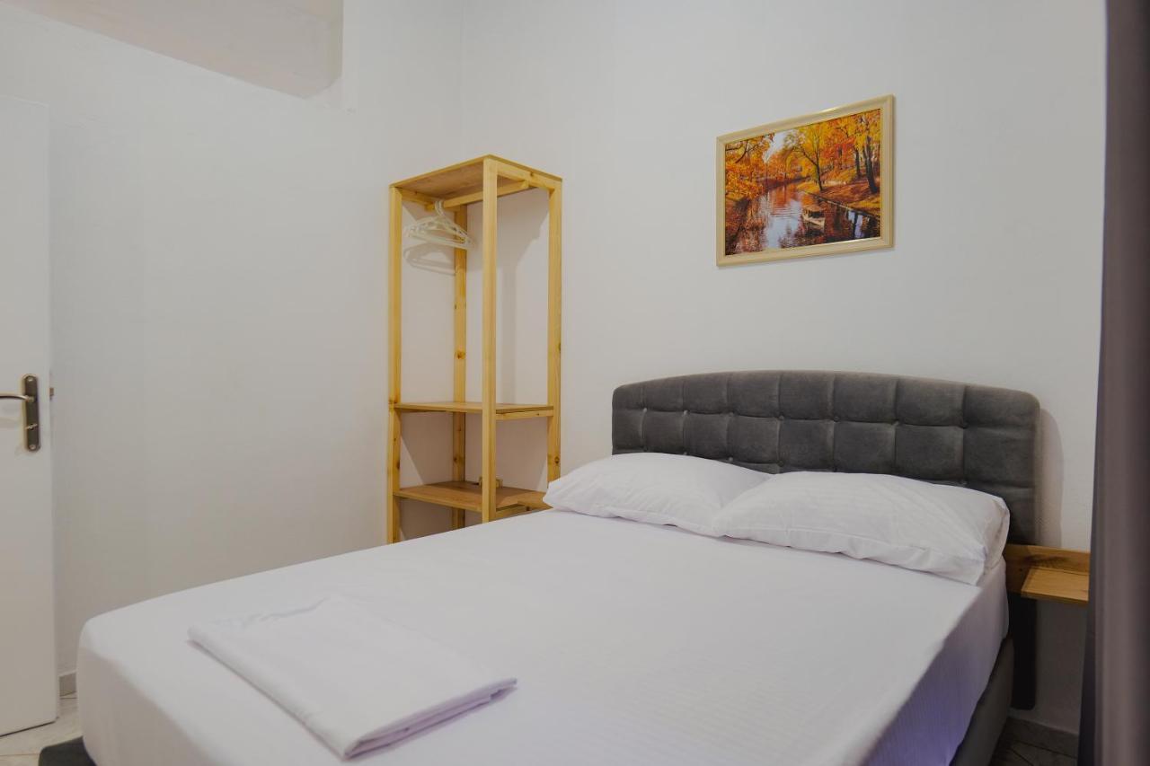 Hotel Casamia Sarandë エクステリア 写真