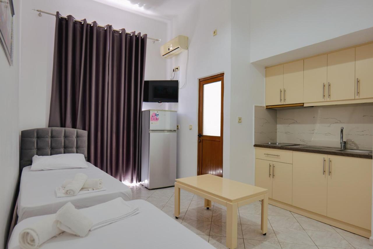 Hotel Casamia Sarandë エクステリア 写真
